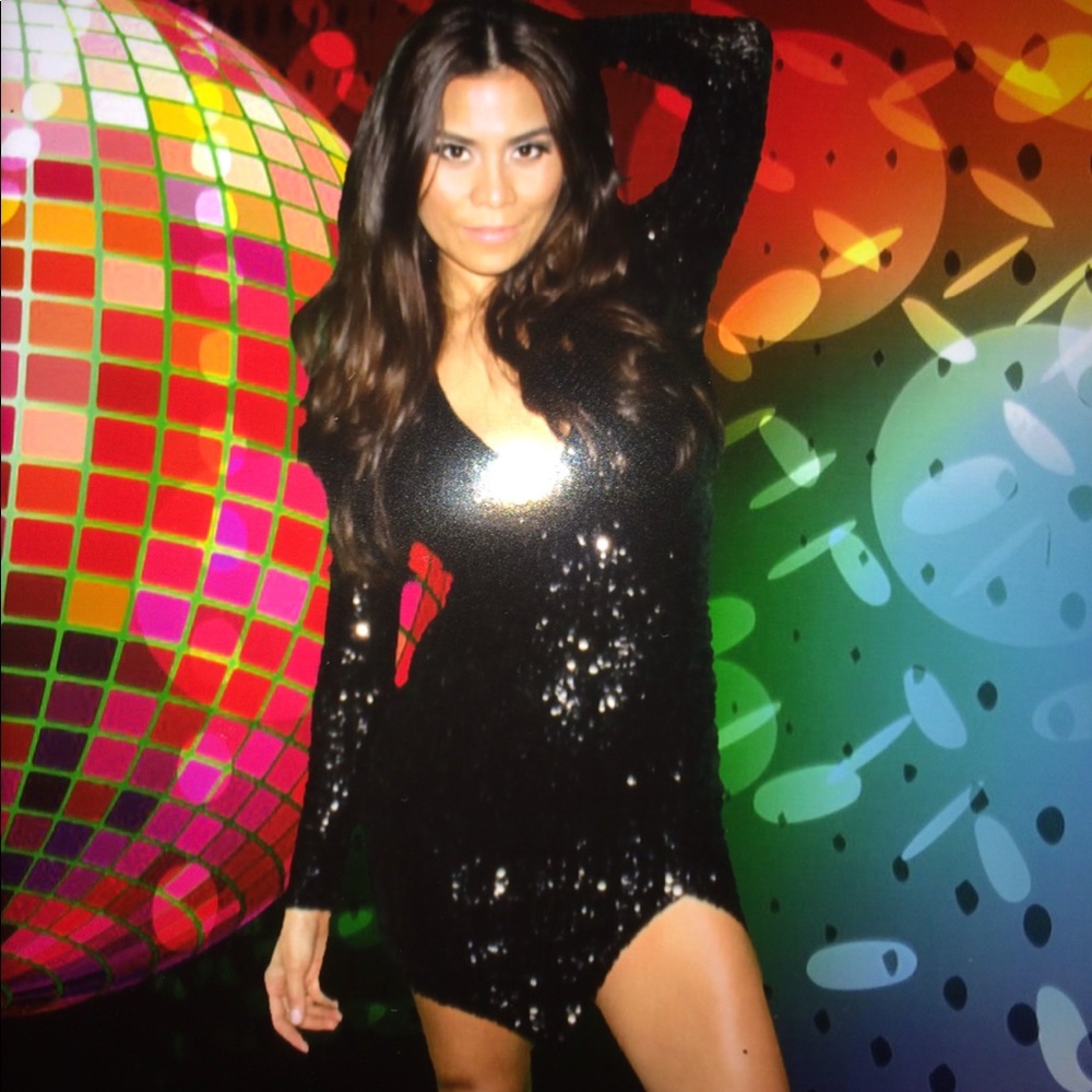 Bebe black sequined cut out mini dress XXS 00